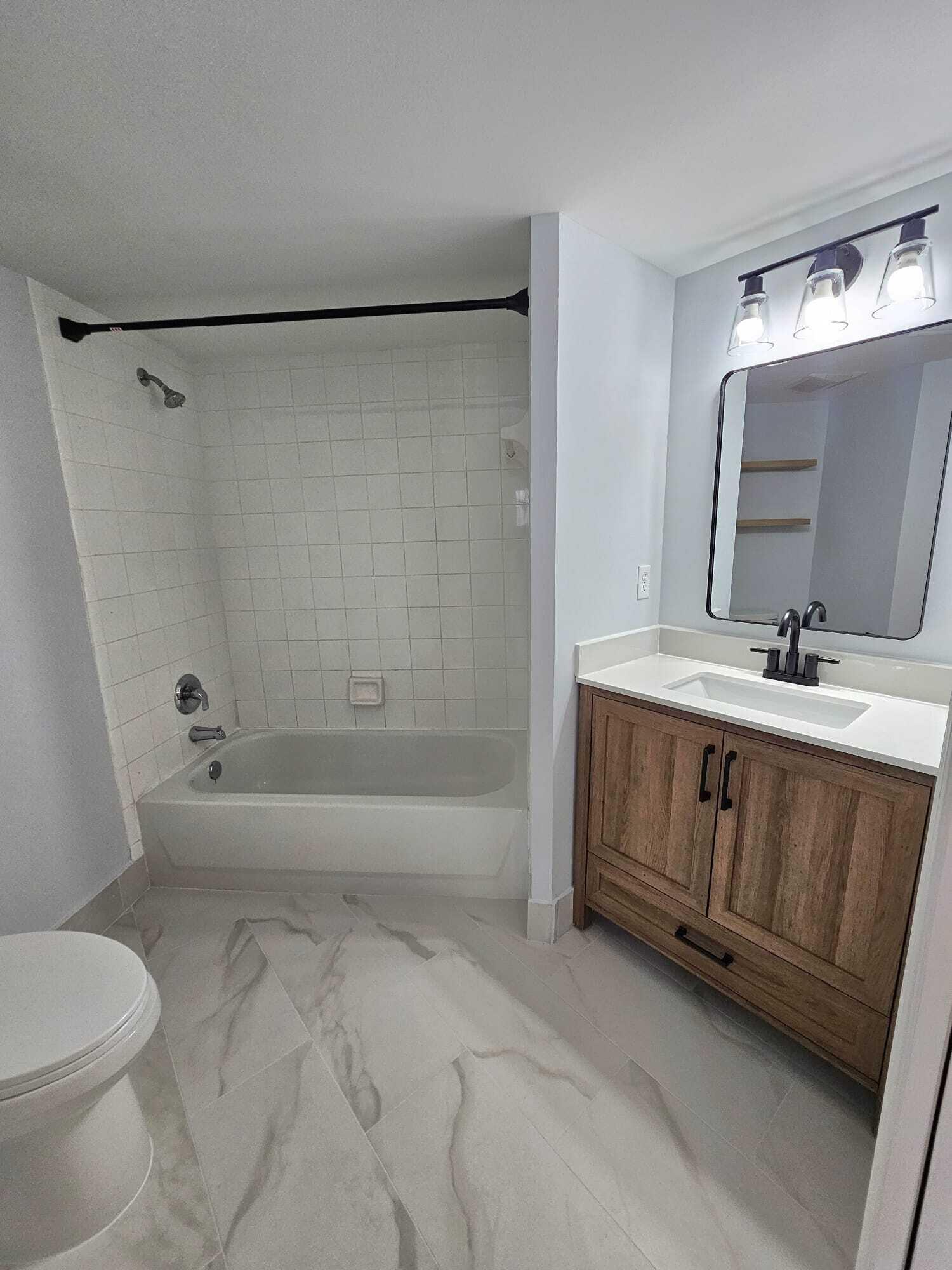 GRAND VIEW AT CRESTWOOD CONDO - Residential Lease