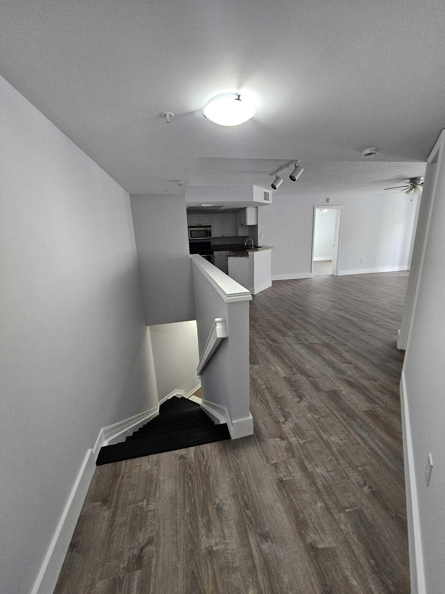 GRAND VIEW AT CRESTWOOD CONDO - Residential Lease