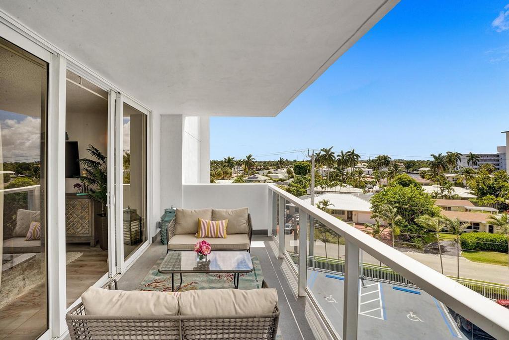 EMBASSY TOWER INC CONDO - Residential Lease