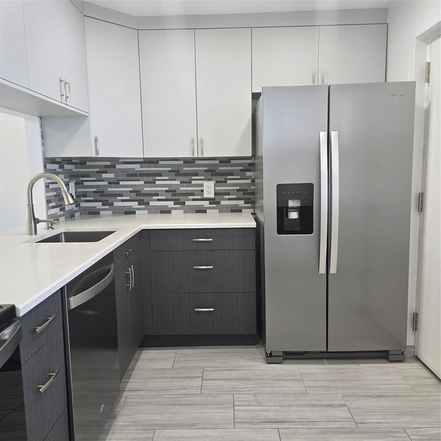 BEAUTIFUL FULLY RENOVATED 1/1.5 CONDO IN DANIA FL. AMAZING UPDATE KITCHEN OPEN FLOOR PLAN, UPDATED BATHROOMS AND GREAT BALCONY OVER LOOKING BEAUTIFUL LAKE AND POOL AREA. EXCELLENT EAST LOCATION CLOSE TO DANIA POINTE SHOPPING MALL, BEACHES, I95 & 595 HIGHWAYS