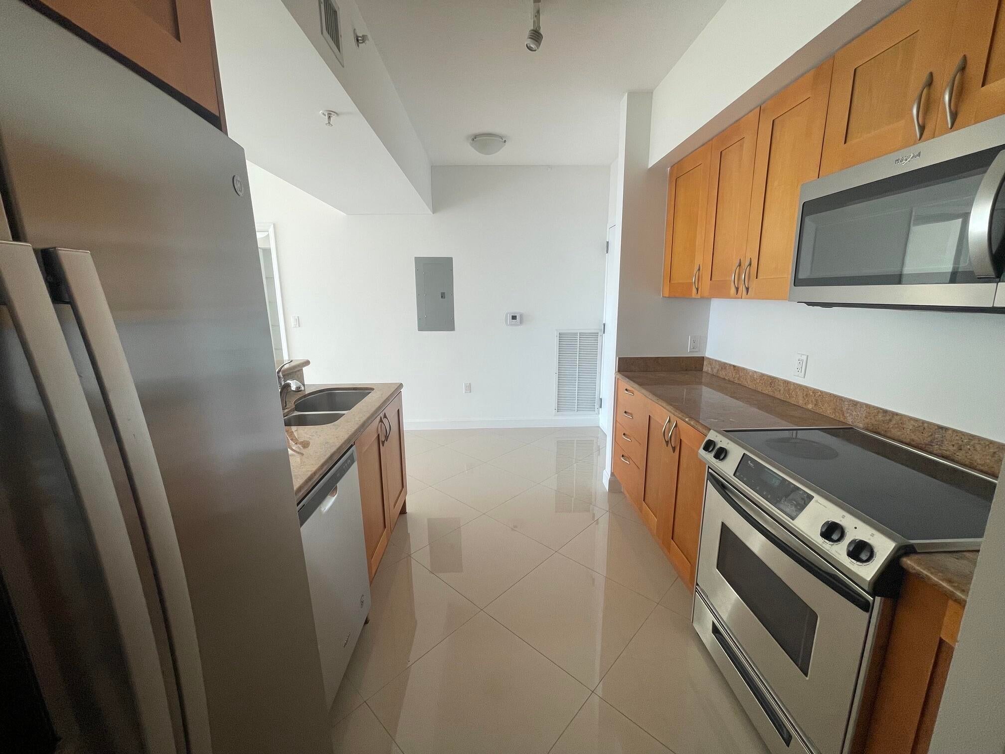 1755 E HALLANDALE BEACH Boulevard 1005E