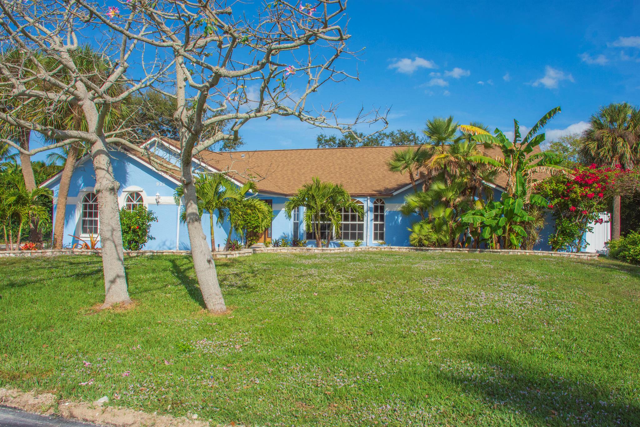 COASTAL COVES UNIT 1 - Residential Lease