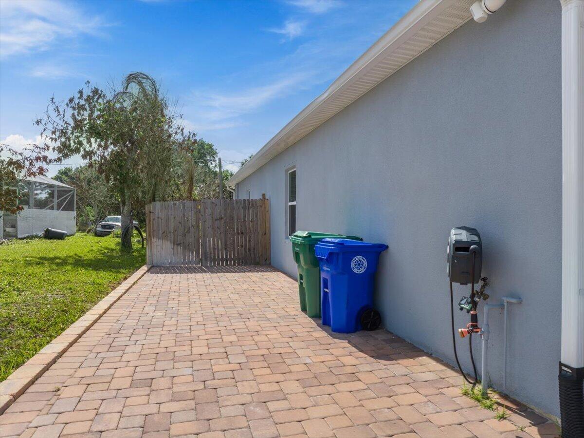 SEBASTIAN HIGHLANDS UNIT 6 - Residential