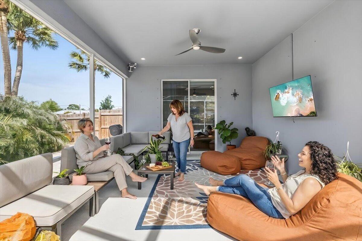 SEBASTIAN HIGHLANDS UNIT 6 - Residential