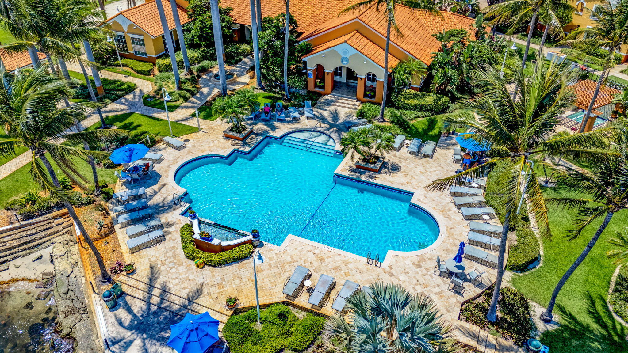Yacht Club - Residential Lease