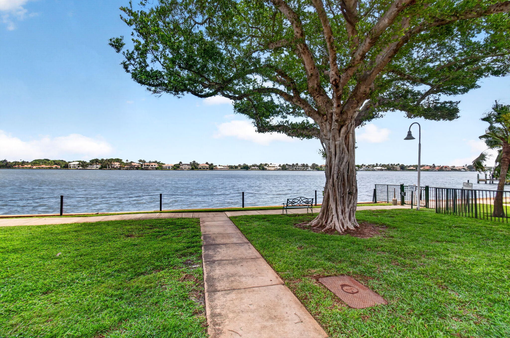 Yacht Club - Residential Lease