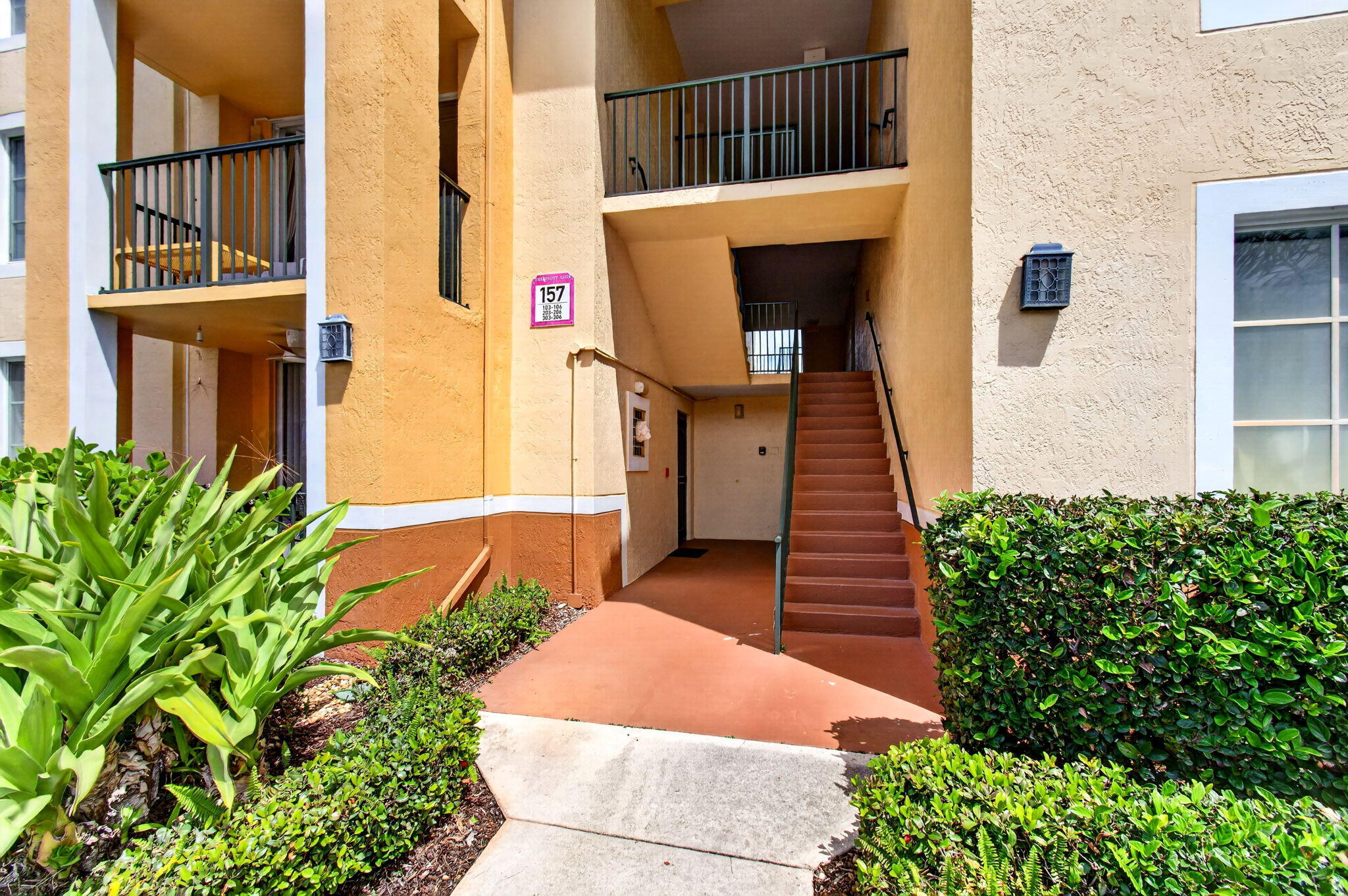 Yacht Club - Residential Lease