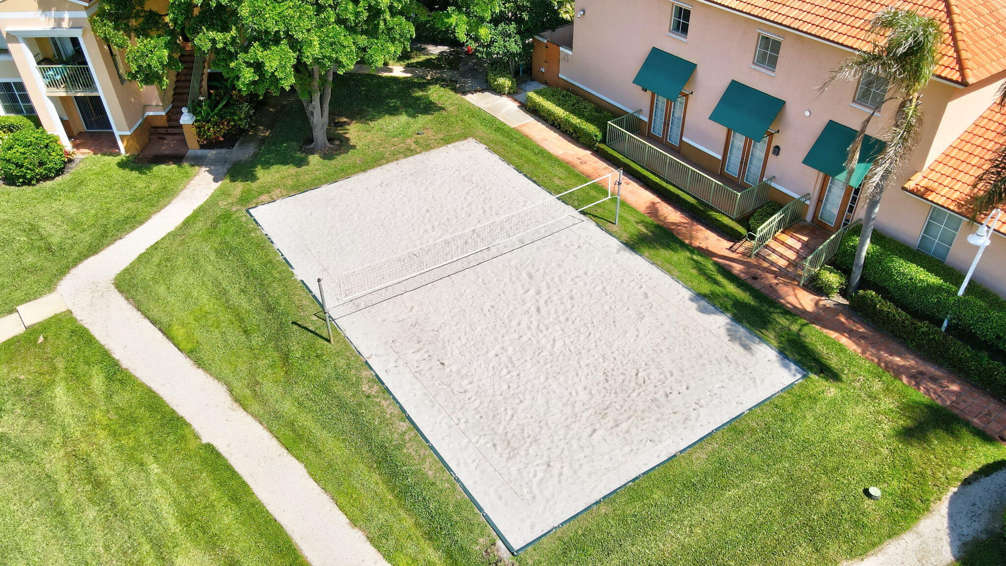Yacht Club - Residential Lease