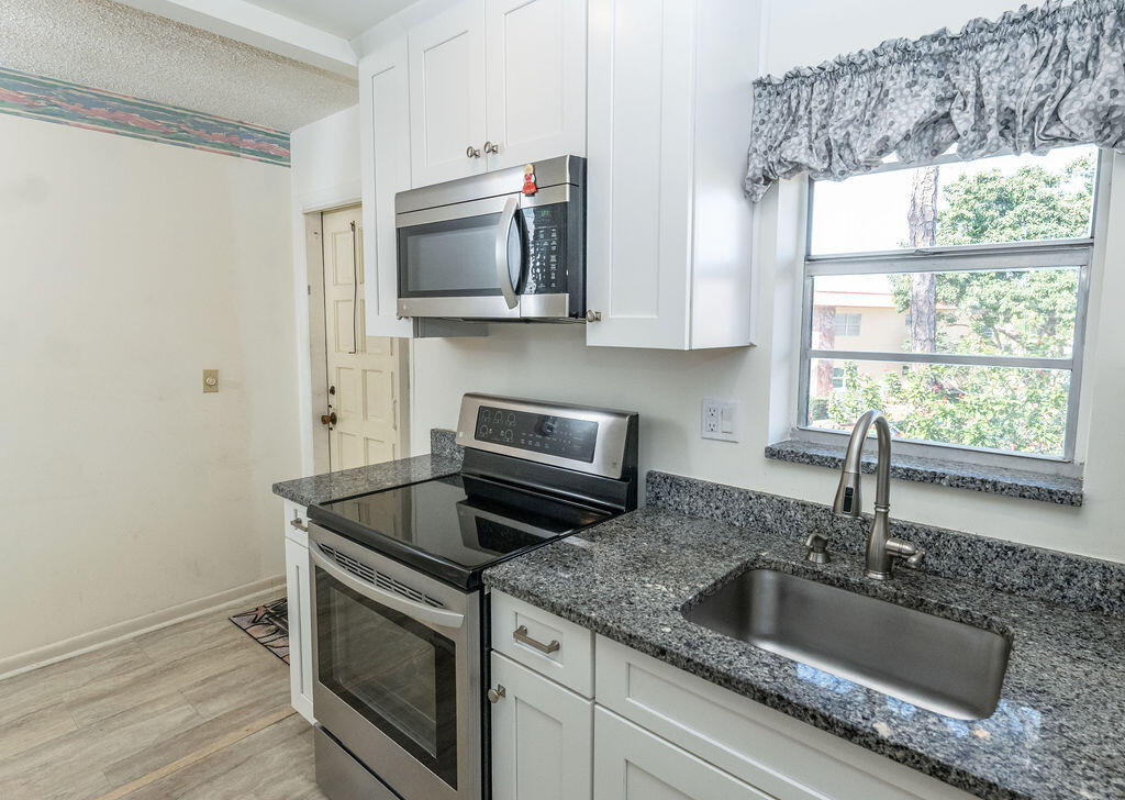 KING MOUNTAIN CONDO (AKA MONTEREY YACHT & COUNTRY - Residential