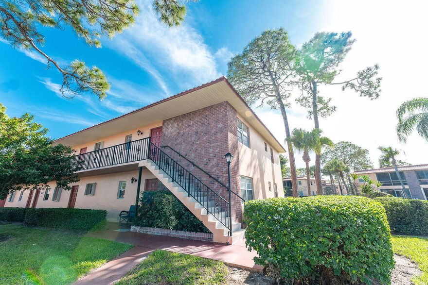 One of the lowest 2/2 in the community. Nestled in a peaceful 55+ community, this 2-bed, 2-bath condo seamlessly combines comfort and leisure. Enjoy the scenic views of the golf course or indulge in some fishing at the community pier, this property provides a serene retreat. Its ideal location ensures easy access to downtown Stuart, inviting beaches, and a variety of dining options.