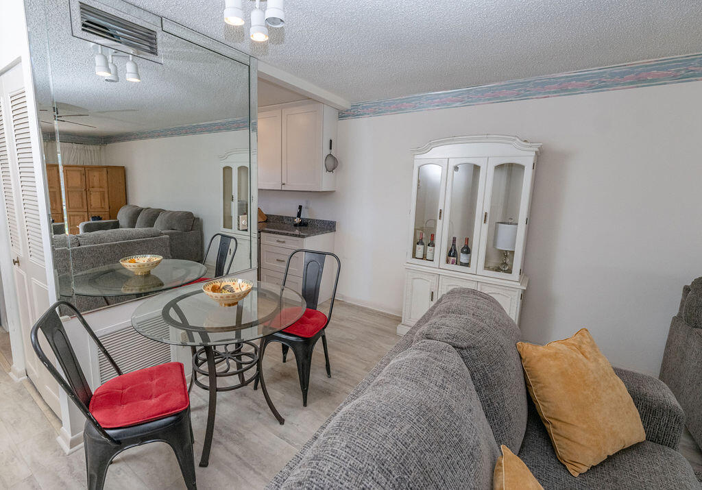 KING MOUNTAIN CONDO (AKA MONTEREY YACHT & COUNTRY - Residential