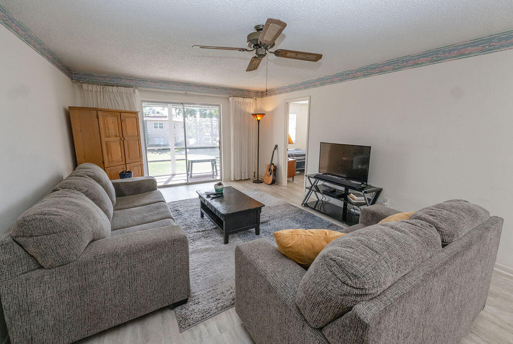 KING MOUNTAIN CONDO (AKA MONTEREY YACHT & COUNTRY - Residential