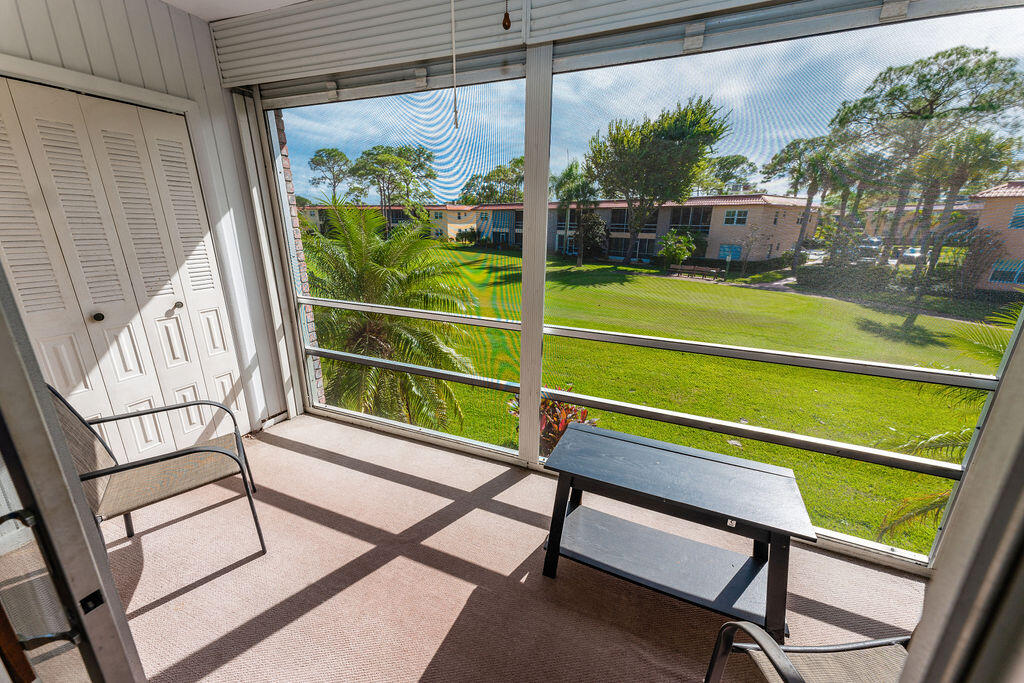 KING MOUNTAIN CONDO (AKA MONTEREY YACHT & COUNTRY - Residential