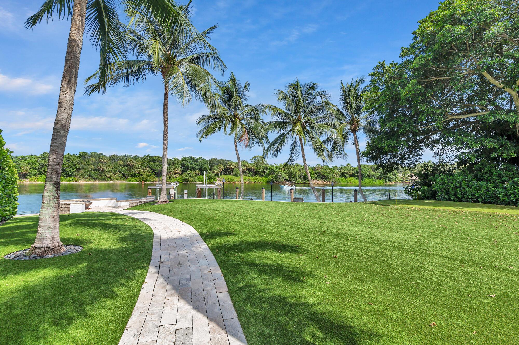INTRACOASTAL PARK - Residential