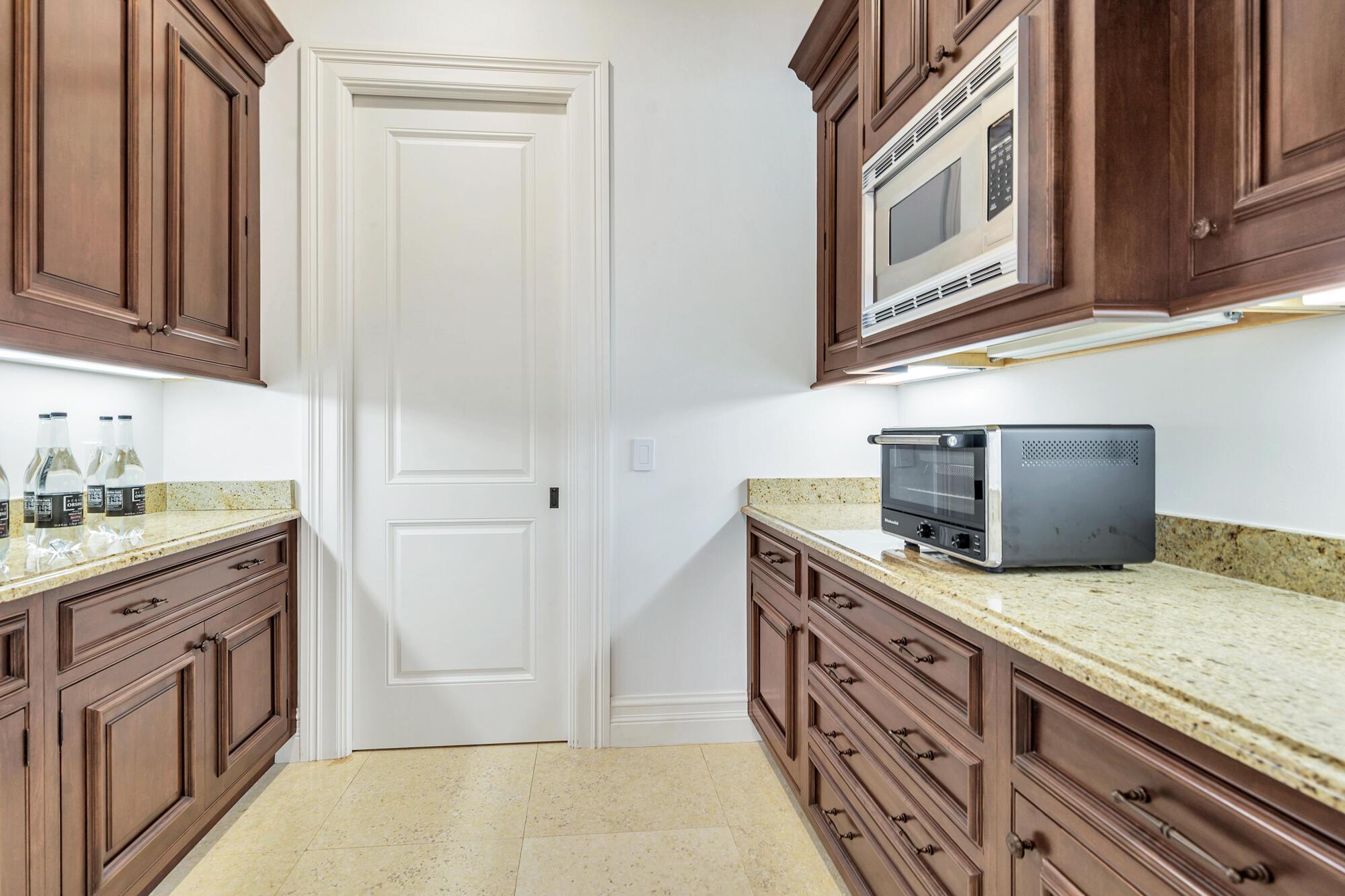 INTRACOASTAL PARK - Residential