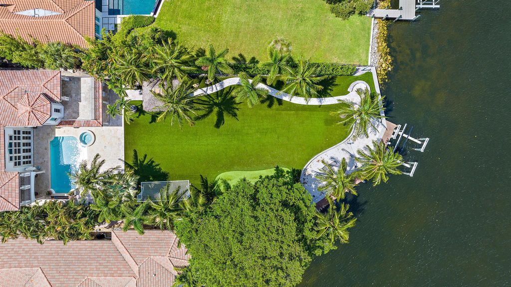 Photo of 13058 Flamingo Ter, Palm Beach Gardens, FL 33410 (MLS # R10901460)