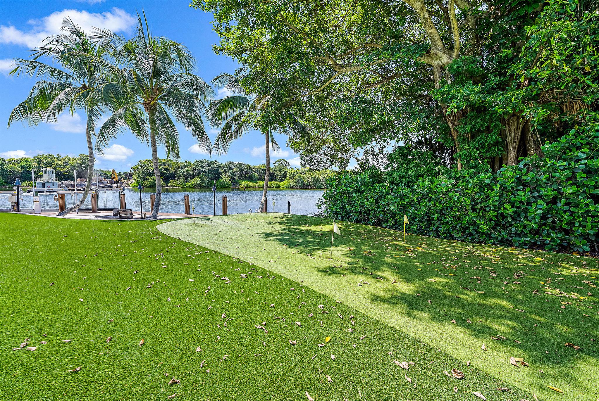 INTRACOASTAL PARK - Residential