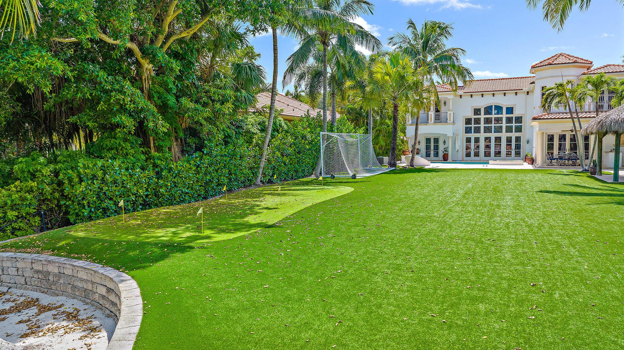 INTRACOASTAL PARK - Residential