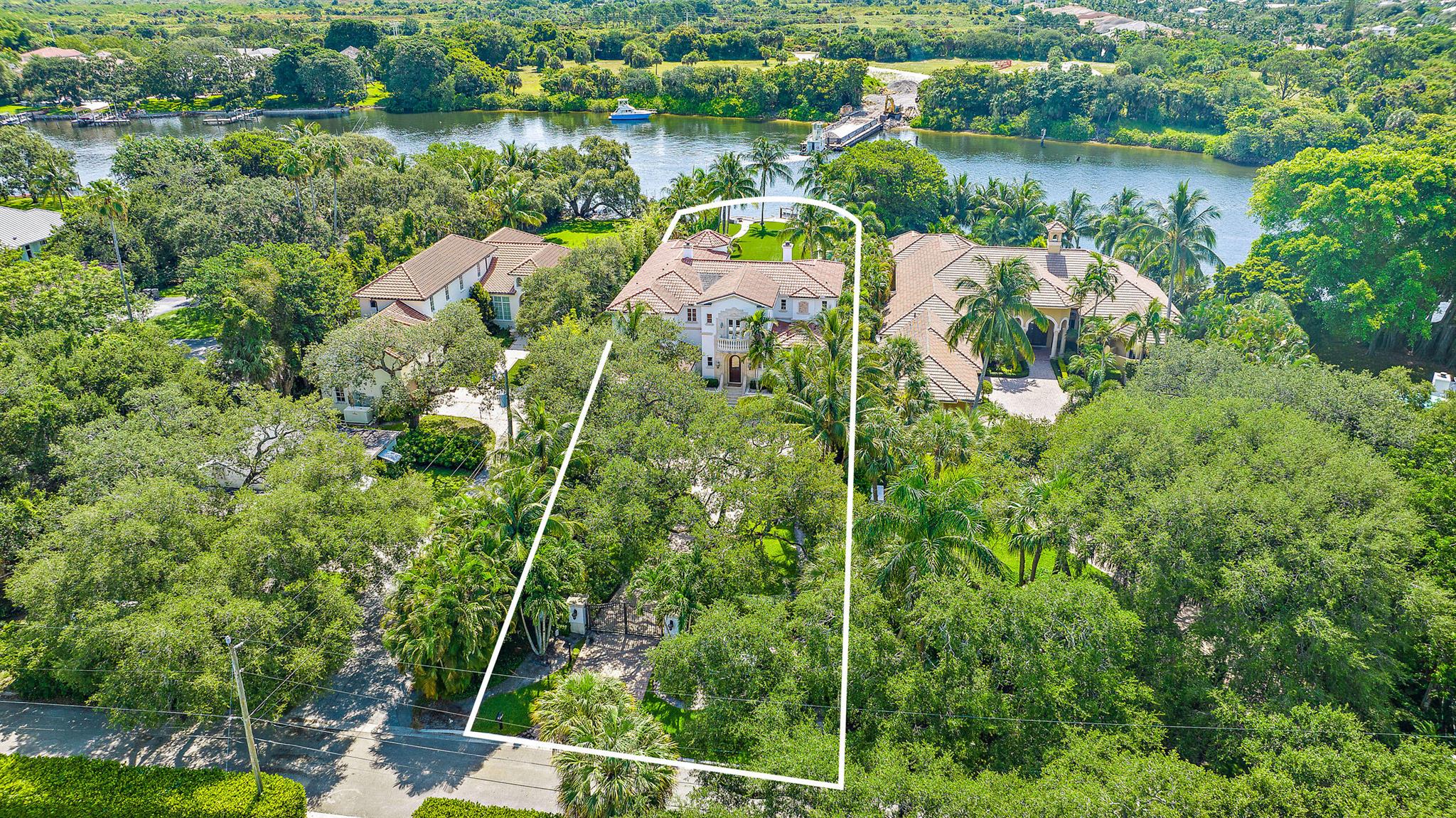 INTRACOASTAL PARK - Residential