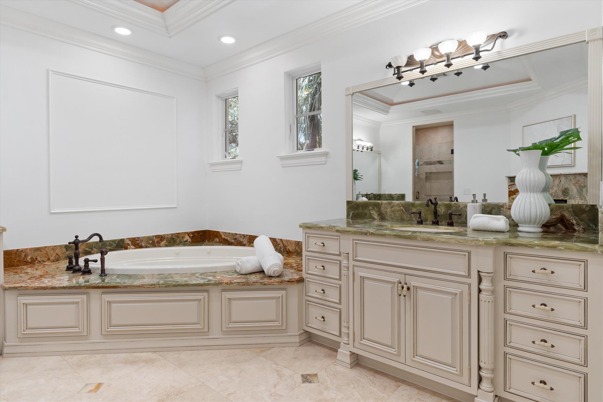 INTRACOASTAL PARK - Residential