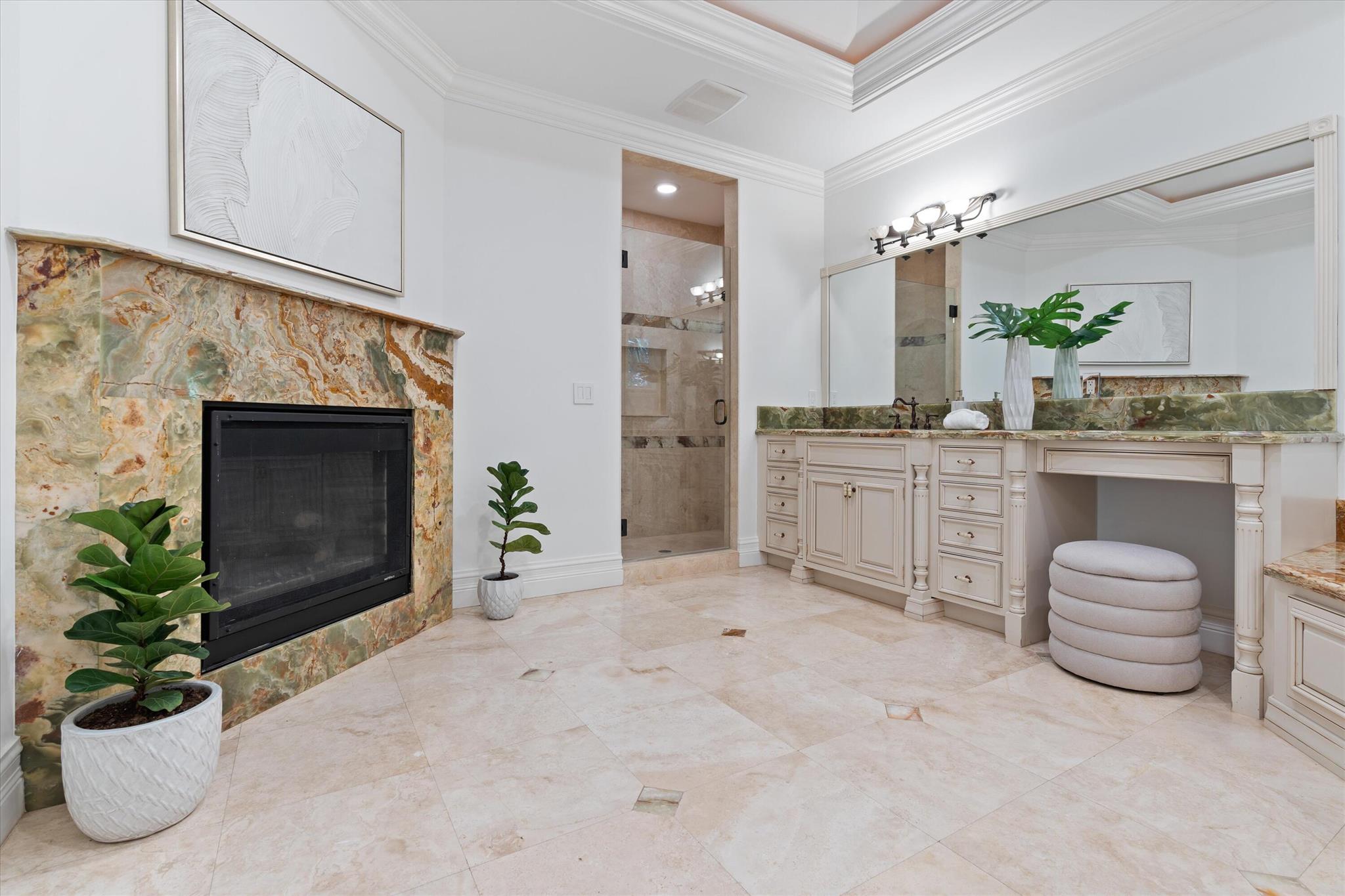 INTRACOASTAL PARK - Residential