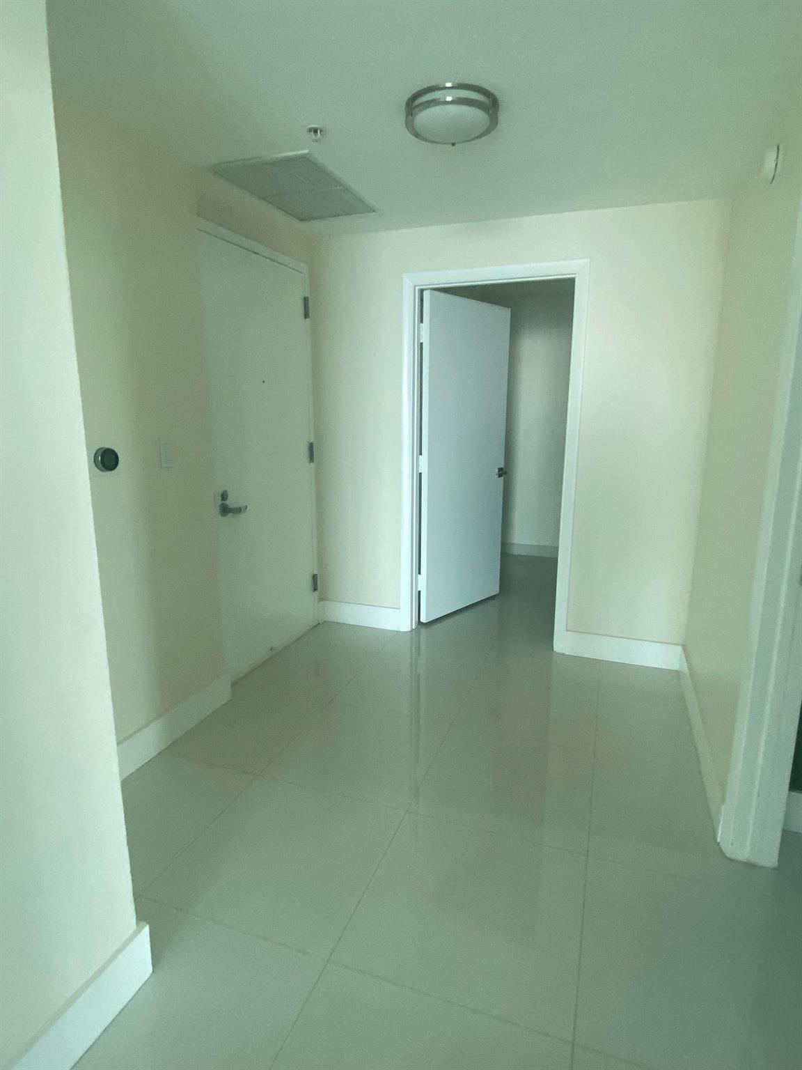 QUANTUM ON THE BAY CONDO NO 1 - Residential Lease