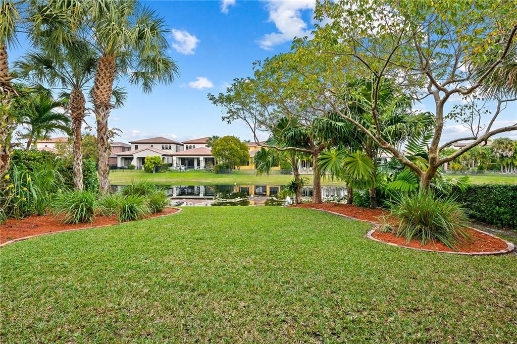 Parkland Golf & Country C - Residential