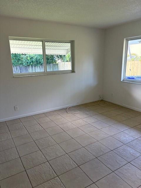 HOLLYWOOD TERRACE 3-12 B - Residential Lease