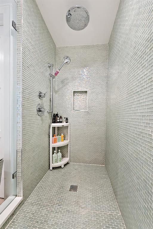 JUPITER SOUND COVE - Residential