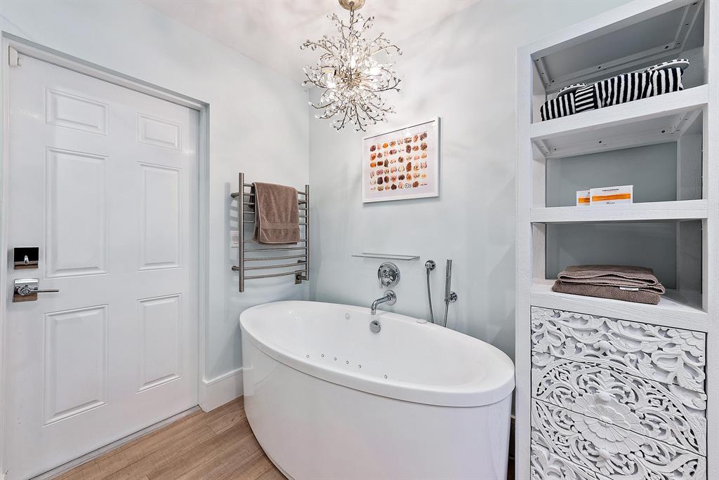 JUPITER SOUND COVE - Residential