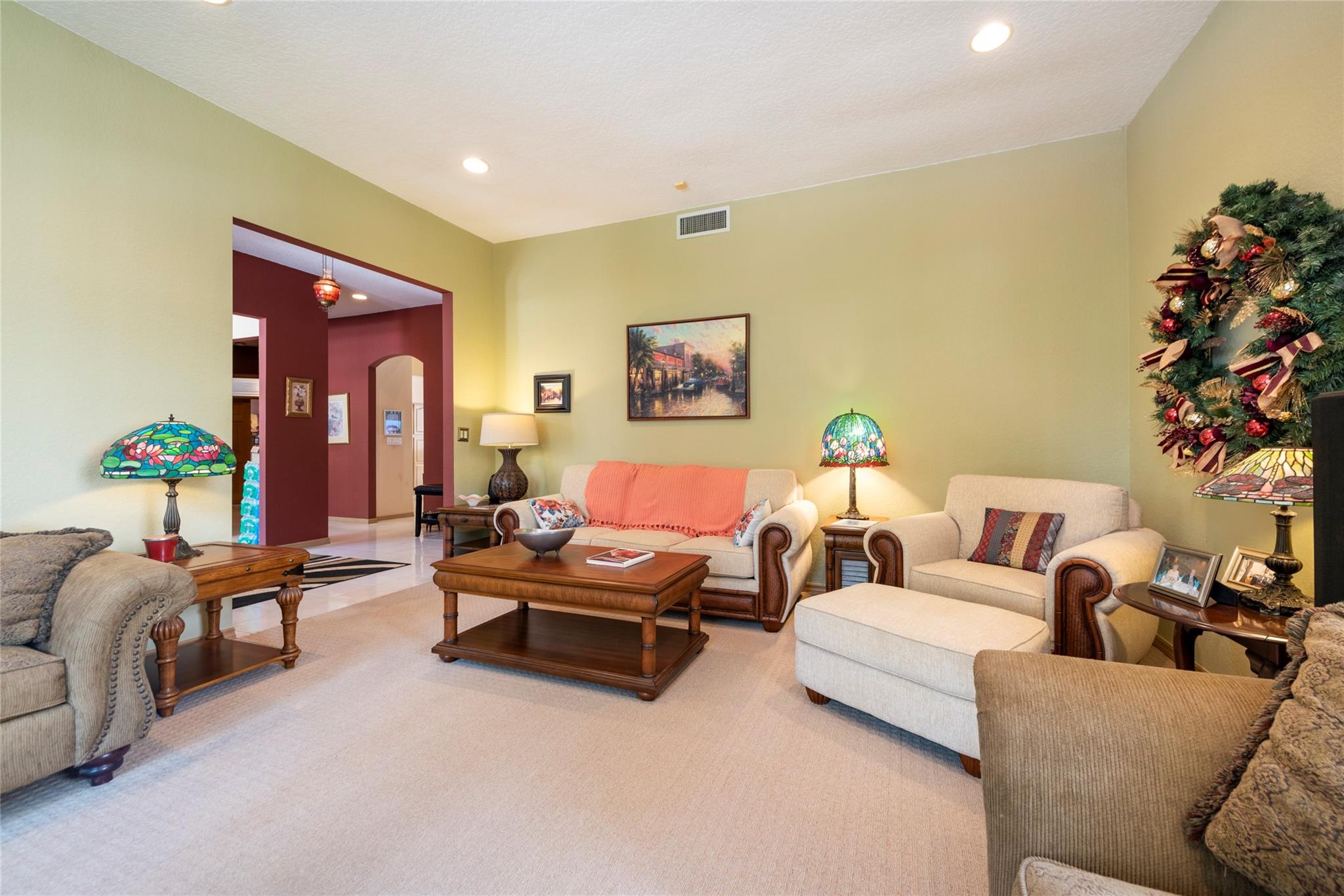 Woodside Vill Sec One 92- - Residential Lease