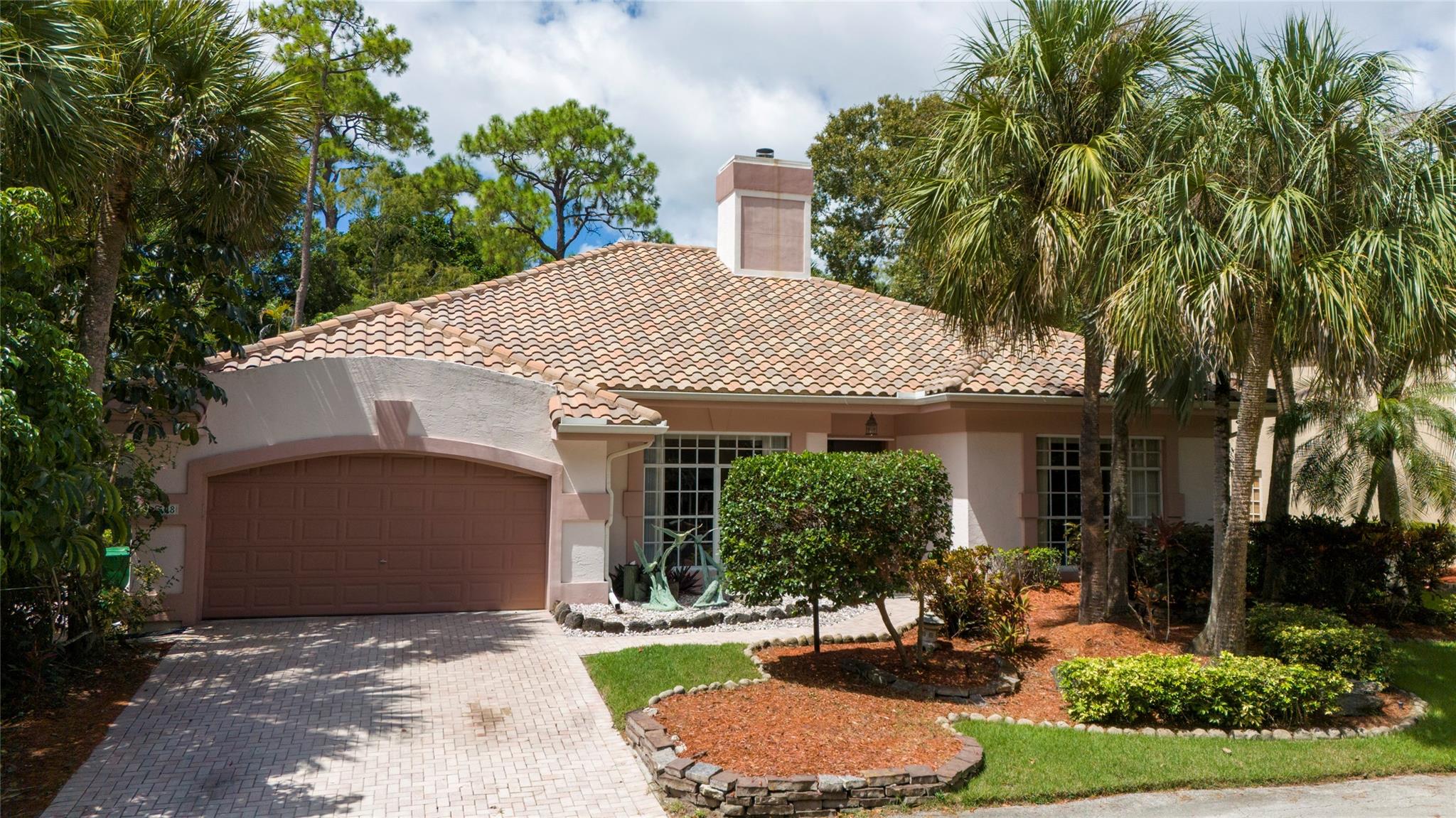 Woodside Vill Sec One 92- - Residential Lease