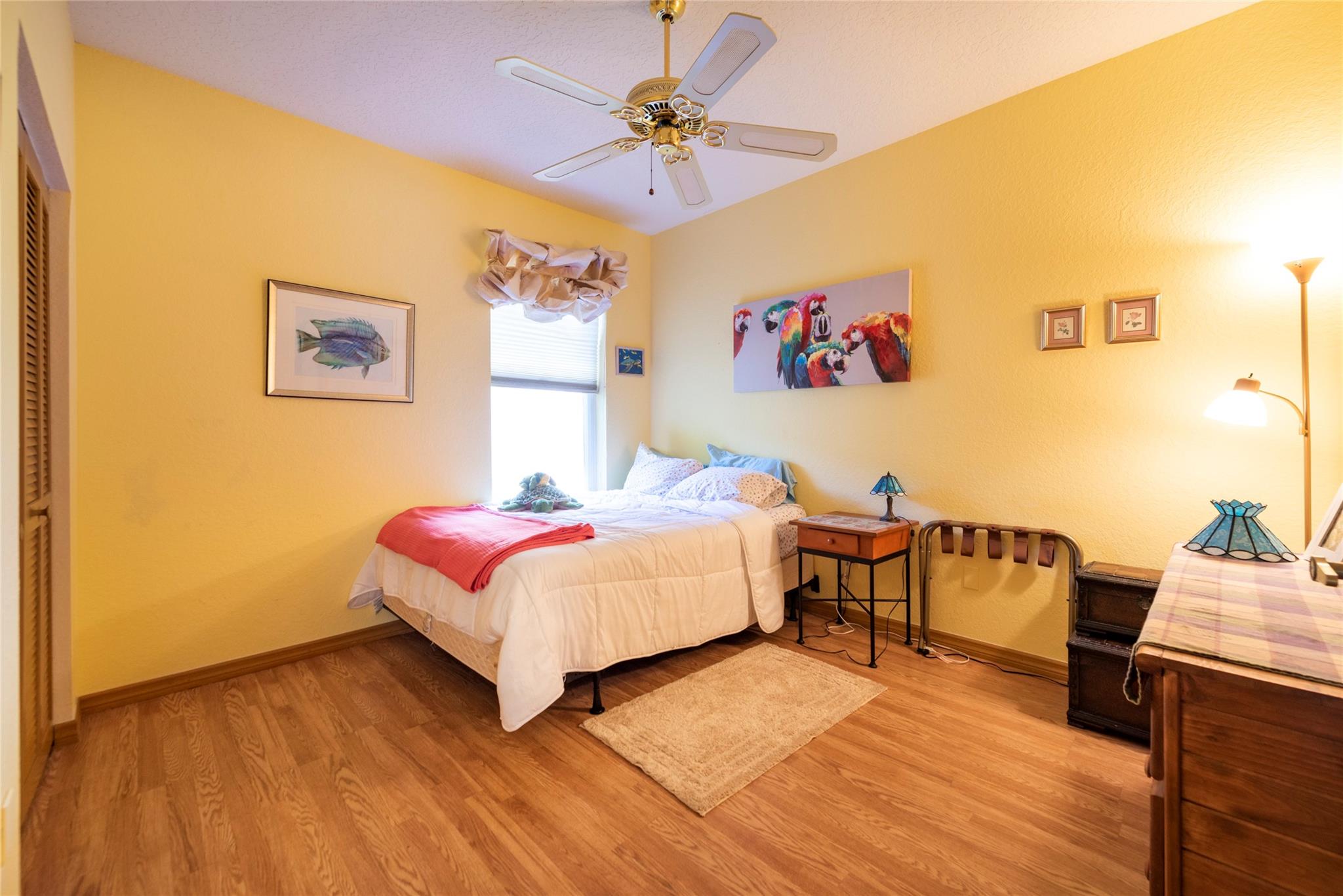 Woodside Vill Sec One 92- - Residential Lease