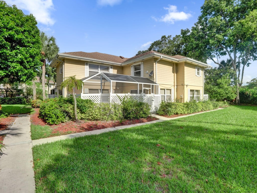 Photo of 5803 WHEATLEY Court, Boynton Beach, FL 33436 (MLS # B26085055)