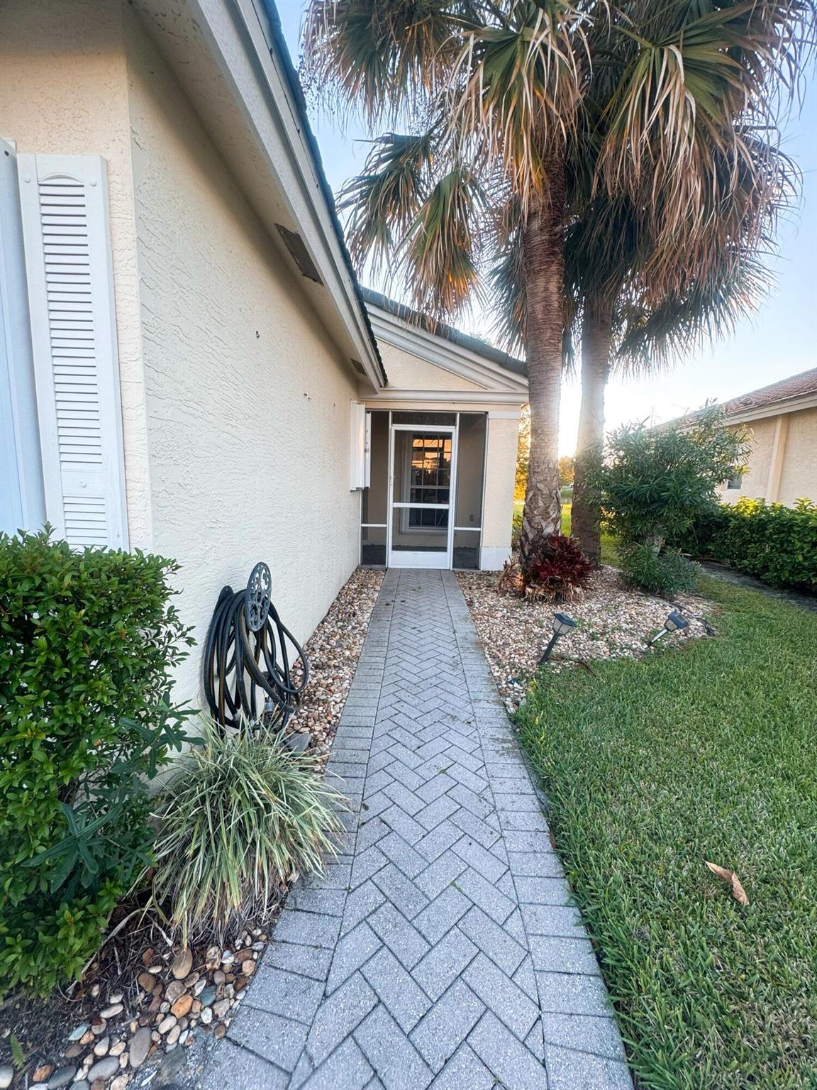 LAKEFOREST AT ST LUCIE WE - Residential Lease