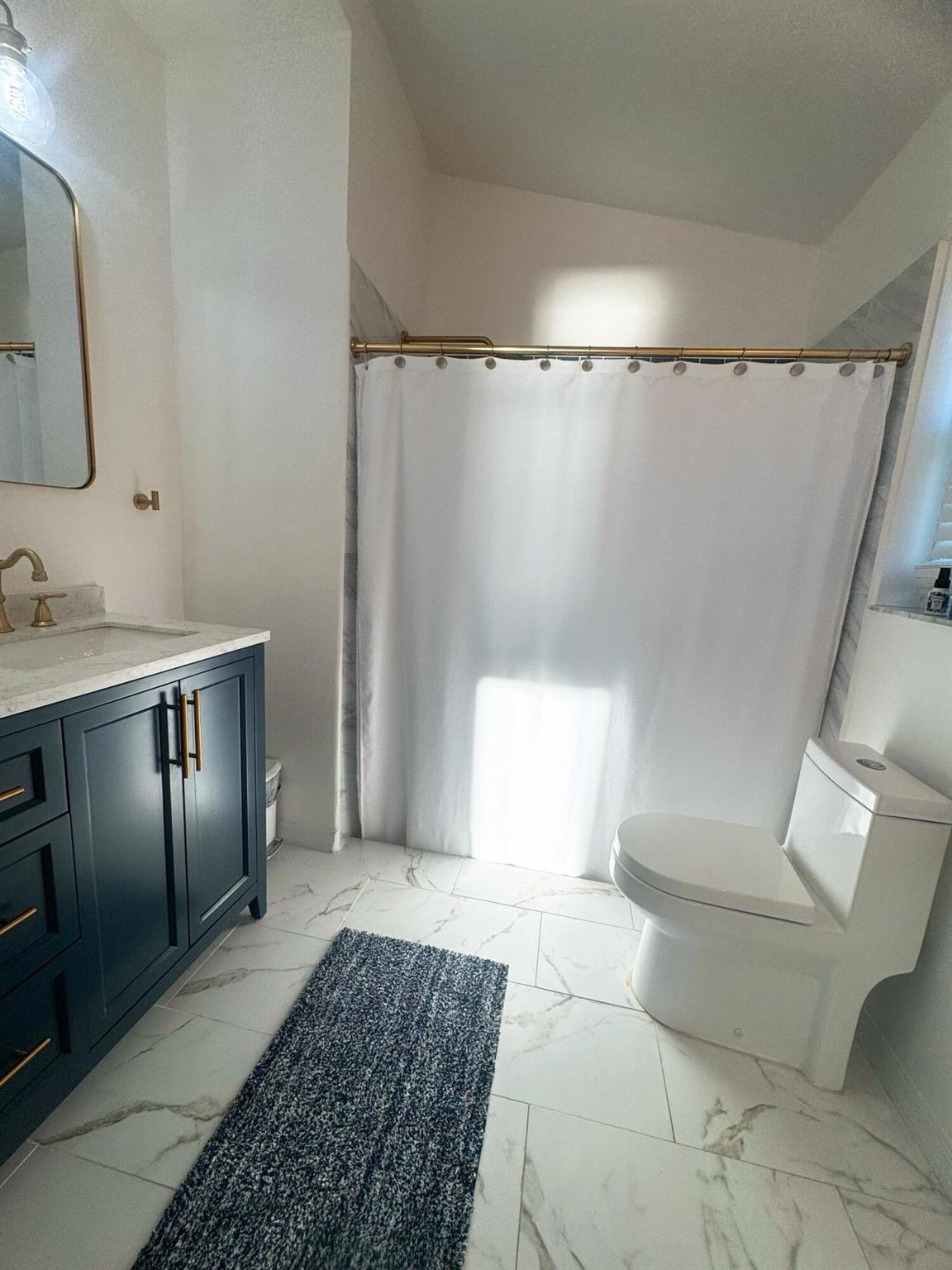 LAKEFOREST AT ST LUCIE WE - Residential Lease