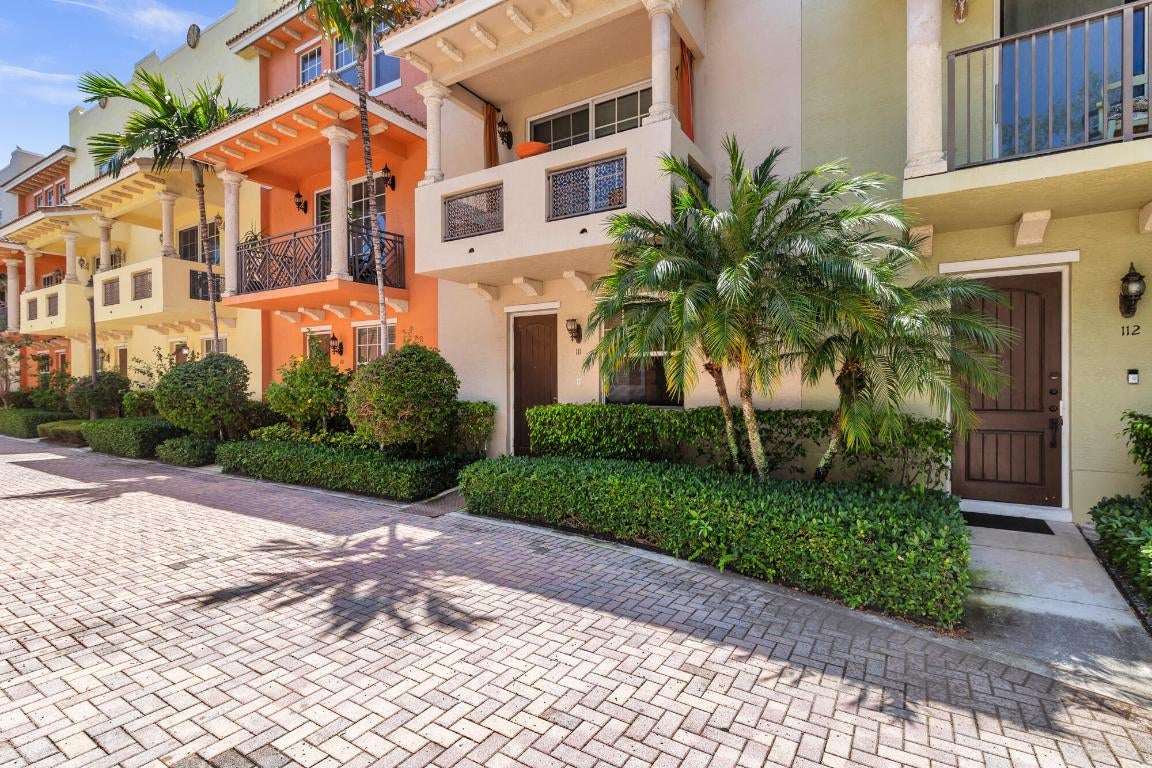 219 N L Street 111, Lake Worth Beach FL 33460