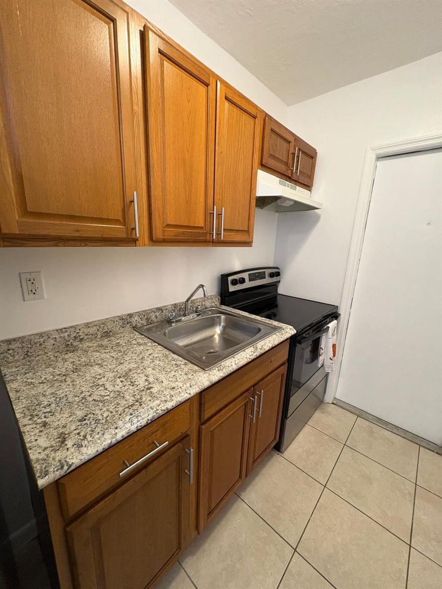 Look & Lease Special—tour the property and sign a lease agreement within 24 hours to have your application fee reimbursed. A simple way to save when you're ready to move fast!  Welcome to our cozy 1-bedroom, 1-bathroom apartment located in the vibrant city of Miami, FL. This apartment features a stove and refrigerator for all your cooking needs, as well as an onsite laundry facility for added convenience. Situated close to the highway, this apartment offers easy access to all that Miami has to offer. Don't miss out on this fantastic opportunity to make this apartment your new home!
