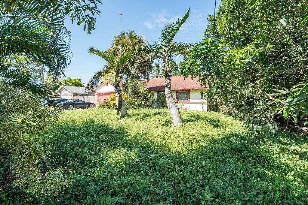 7625 CANAL Drive