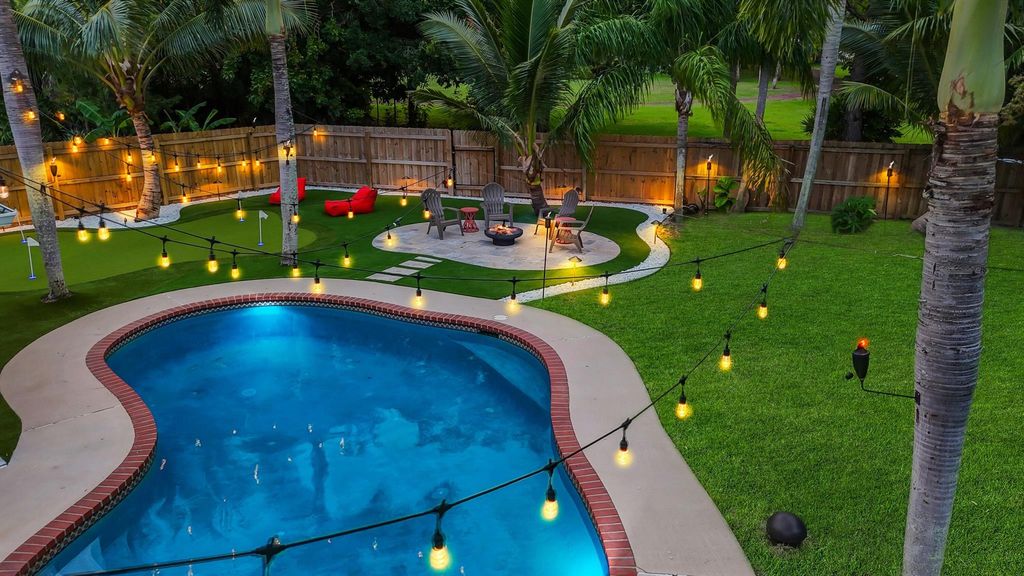 Photo of 152 Stillwater Circle, Jupiter, FL 33458 (MLS # R11096641)