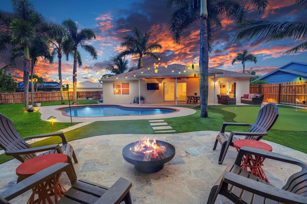 Photo of 152 Stillwater Circle, Jupiter, FL 33458 (MLS # R11096641)