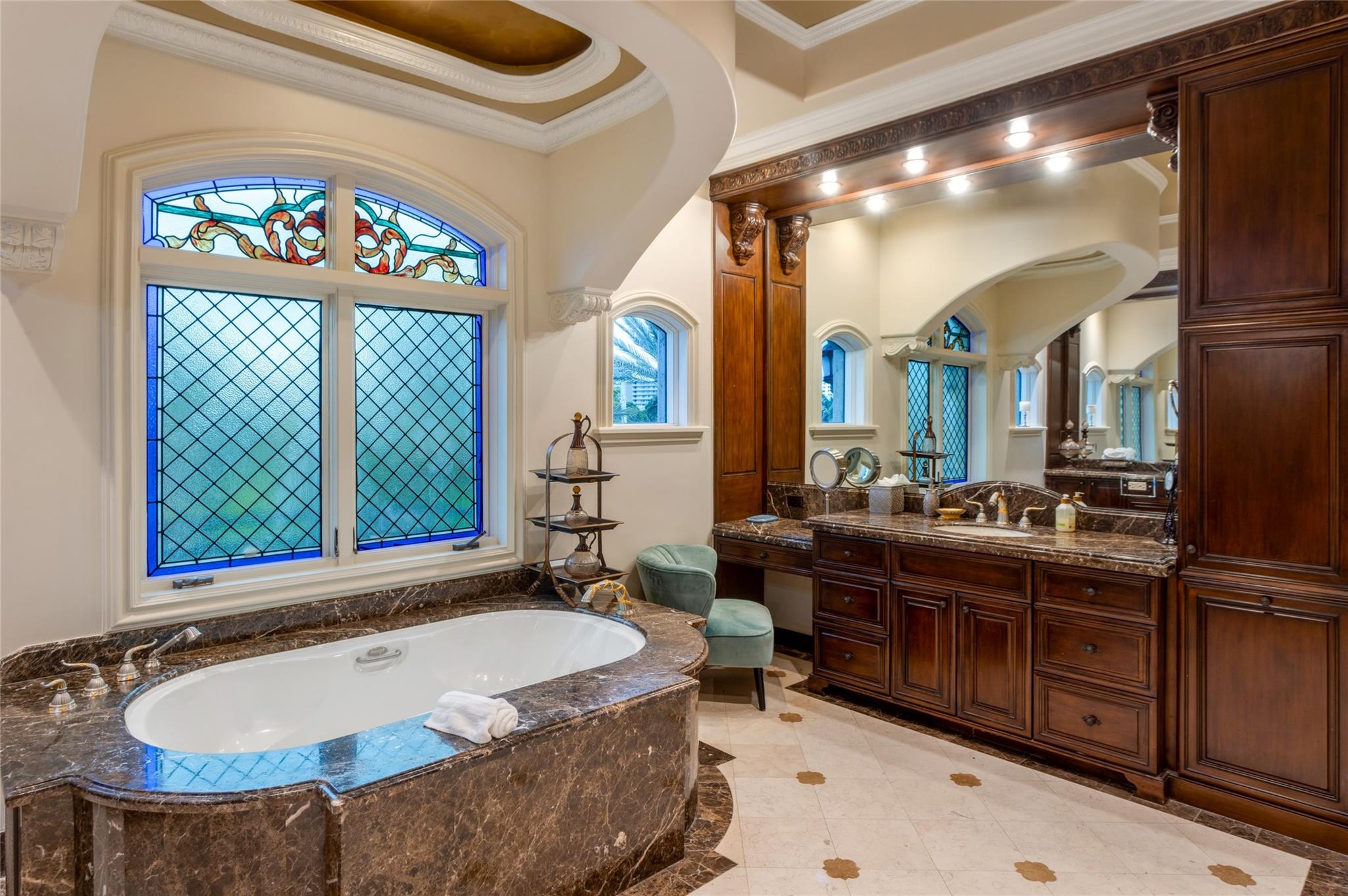 HILLSBORO SHORES SEC A - Residential