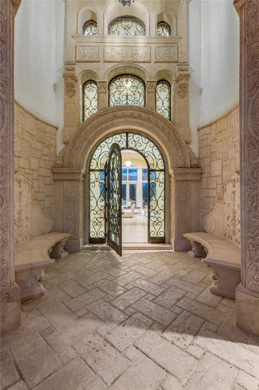 HILLSBORO SHORES SEC A - Residential