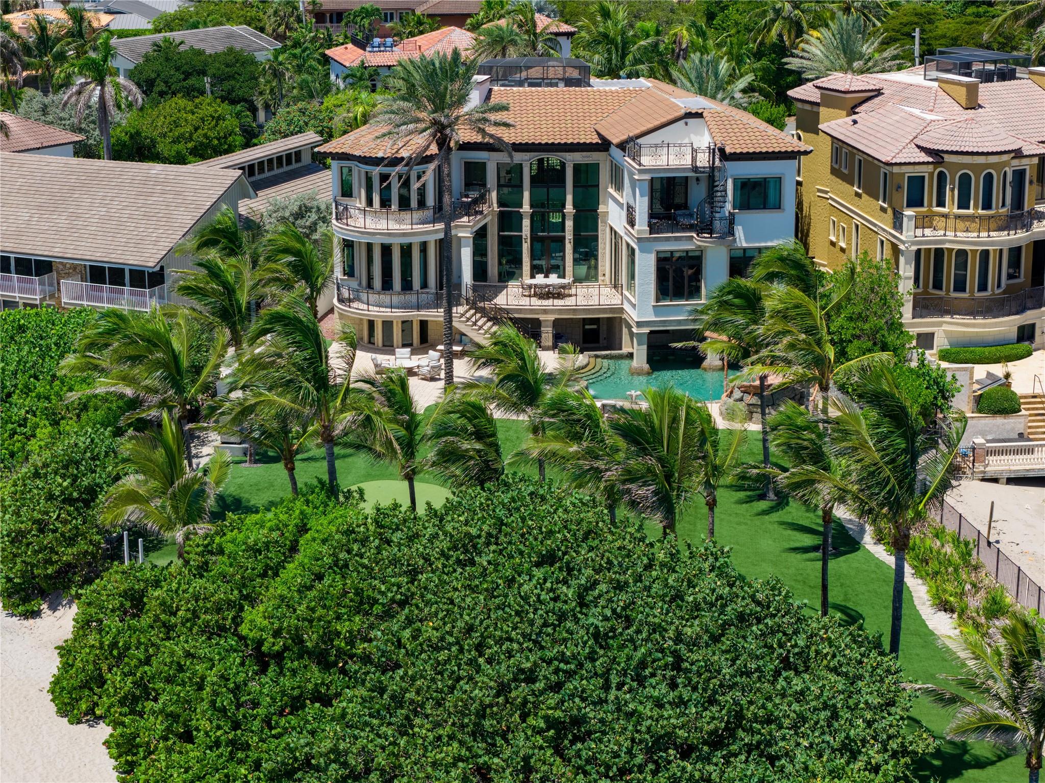 2306 Bay Dr