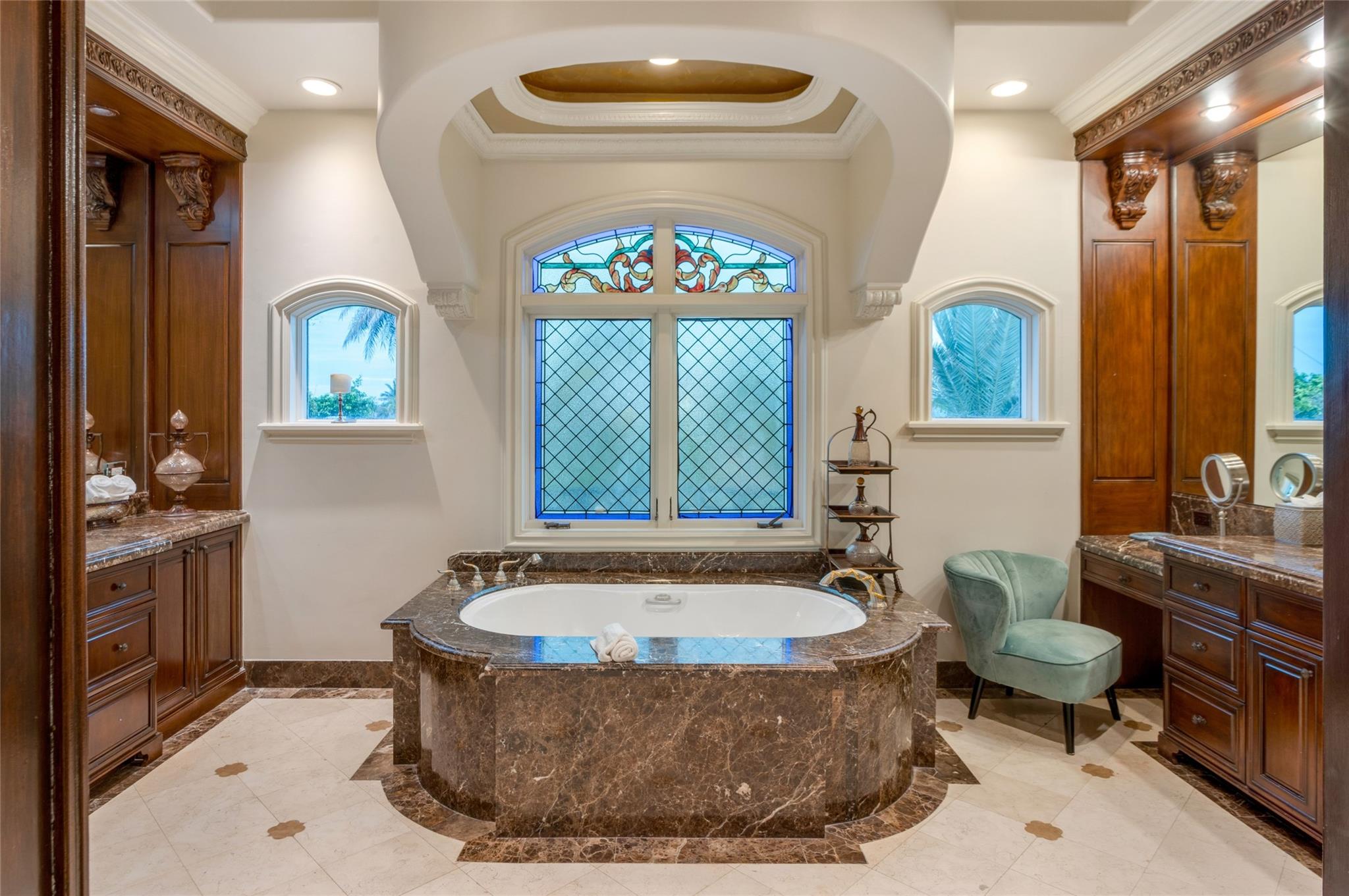 HILLSBORO SHORES SEC A - Residential