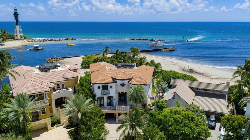 Photo of 2306 Bay Drive, Pompano Beach, FL 33062 (MLS # F10514259)