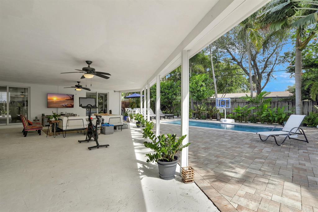 ROYAL OAKS HILLS 2ND SEC - Residential