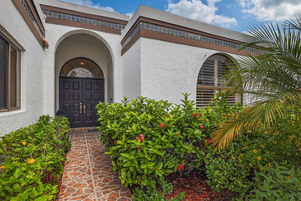 Photo of 6693 Palermo Way, Lake Worth, FL 33467 (MLS # R11127804)