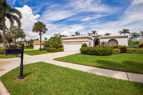 Featured picture for the property R11127804