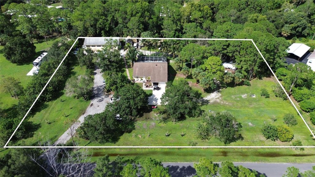 Photo of 9795 Whippoorwill Trail, Jupiter, FL 33478 (MLS # F10529317)